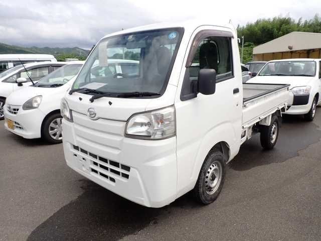 100 DAIHATSU HIJET TRUCK 2015 г. (ORIX Fukuoka Nyusatsu)